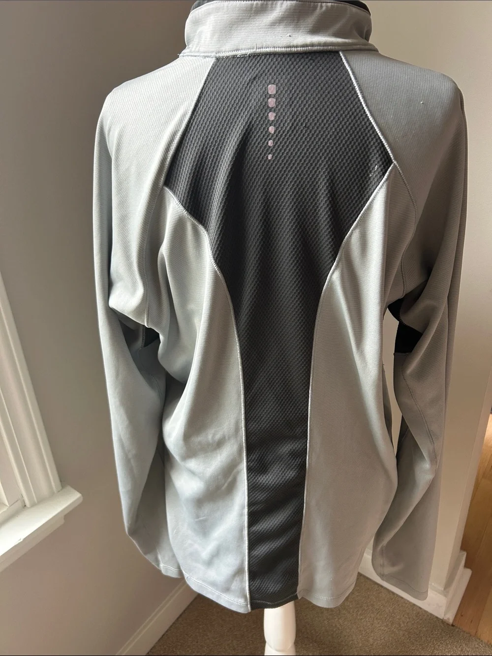 Men’s The North Face Gray Pullover 1/4 Zip with Black Panel and Orange Zipper, L